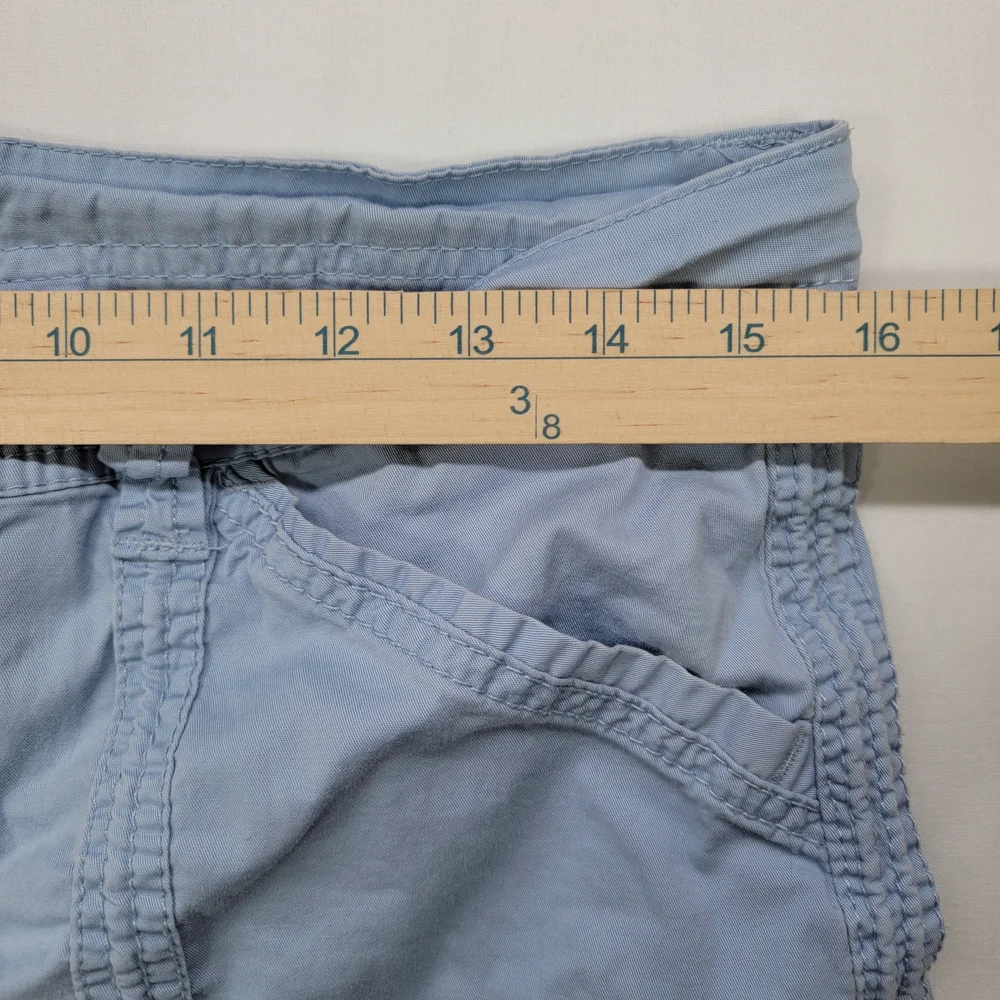 UNIONBAY Women's Sky Blue Cargo Shorts - Picture 2 of 7
